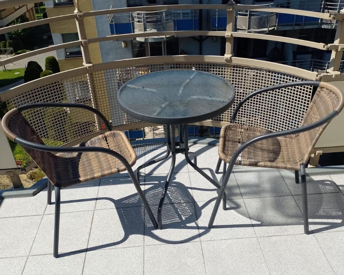 Apartamenty Na Wyspie - Zdrojowa 18 - Apartament Z Sypialnia - Parking Свіноуйсьце Екстер'єр фото